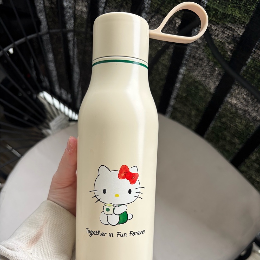 Hello Kitty X Starbucks Cream Stainless Steel Bottle